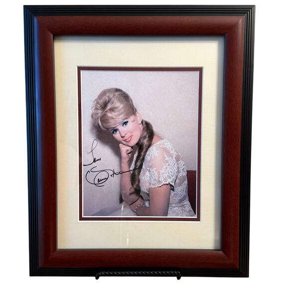 Connie Stevens Actor Singer Hawaiian Eye Autographed Framed Photo 14x17 COA - Picture 1 of 4
